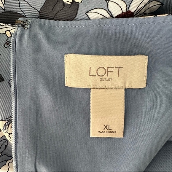 LOFT Floral Flutter Sleeve Spring Summer Knee Length Blue Dress Size XL - Picture 8 of 9